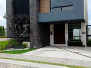 CASA EN ZONA CHEDRAHUI NUEVO CON 4 ALCOBAS 6 BAÑOS