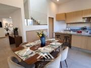 CASA EN ZONA CUMBRES DEL LAGO JURIQUILLA