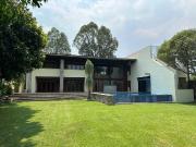 Casa en zona dorada de Cuernavaca, fraccionamiento Le?eros