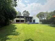 Casa en zona dorada de Cuernavaca, fraccionamiento Leñeros