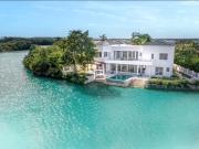 Casa en Zona Hotelera