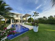 VENTA Casa en Zona Norte, con salida al mar, Condominio...