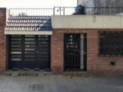 Casa en Zona Sur 3 dormitorios Cochera Patio Apta crédito