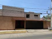 Casa enorme con gran potencial en Hacienda de Echegaray...