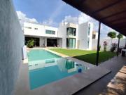 Casa equipada con paneles solares al norte de Merida