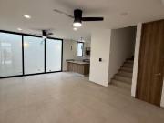 Casa equipada, de 3 recámaras, con rooftop, cerca del...