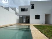 Casa equipada en venta dentro de residencial privado con...