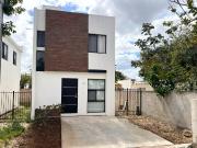 Casa equipada en Venta, en esquina,privada con amenidades