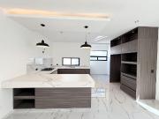 CASA EQUIPADA EN VENTA EN PRIVADA CHOLUL