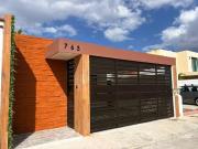 Casa equipada en Venta, Fracc. Las Américas I, cerca de...