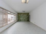 Casa espaÃ§osa com 261 metros quadrados em Parque Jabaquara