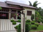 CASA ESPAÇOSA E DE BOM GOSTO!