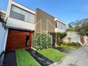 Casa Espaciosa en La Aurora en Venta Totalmente Remodelada