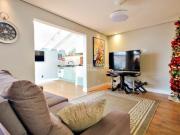 Casa espetacular 4 Dormitorios 2 suítes