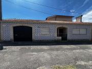 Casa Espetacular em Esgueira com Jardim e Garagem