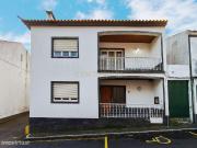 Moradia T5 com garagem Faj de Cima Ponta Delgada Aores