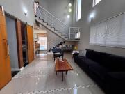 Casa Espetacular no Condomínio Ville de France em...