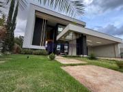 CASA ESPETACULAR NO PARKWAY BRASILIA DF