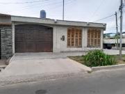 Casa Esquina, 2 Dormitorios, Cocina/Comedor, Living,...