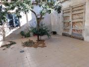 CASA ESQUINA EN ZONA CENTRO