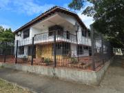 Casa Esquinera ALQUILER Cali Norte