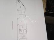 Casa esquinera de 2 plantas en Vila Real