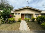 Casa esquinera de una planta en venta Barrio Las...