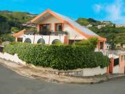 Casa esquinera de venta, La Vicentina, San Pablo. 6 hab...