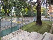 Casa esquinera en sector de Conquistadores