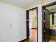 Casa esquinera en venta a 2 cuadras de la espe