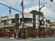 CASA ESQUINERA EN VENTA / BARRIO ORELLANA