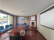 Casa esquinera en venta, barrio Palermo, Manizales