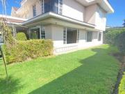 Casa Esquinera en Venta en Conjunto de 10 casas, Sector...