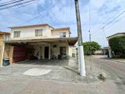 CASA ESQUINERA EN VENTA EN MALAGA 2 CON 5...