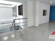 Casa esquinera en Popular Modelo, Pereira