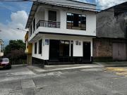 Casa esquinera para la venta en las Mercedes, Cuba,Pereira
