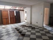 CASA ESQUINERA PARA REMODELAR EN PRADOS DEL NORTE 230m2