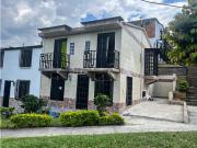 Casa esquinera sector Villa del Prado, Pereira