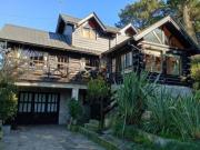 Casa estilo cabaña en Sierras de los Padres