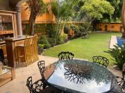 Casa estilo cuerna en zona dorada