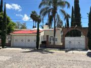 Casa estilo Hacienda en Venta El Trébol, León Gto....