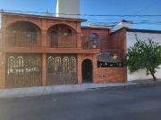 ¡Casa Estilo Mexicano con Paredes de Tabique y Encanto...