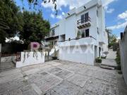 CASA ESTILO MEXICANO CONTEMPORÁNEO CON ACCESO AL CLUB DE...