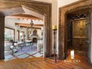 Casa estilo mexicano en Venta en Privada con Seguridad