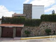 CASA ESTILO MEXICANO EN VENTA EN PRIVADA CON VIGILANCIA...