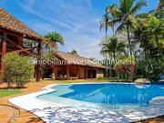 Casa estilo Rústica à VENDA no condomínio Park Lane na...