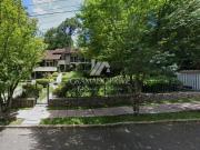 CASA ESTILO SERRANO CLÁSSICO EM BAIRRO NOBRE