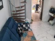 Casa estilo sobrado em condomínio fechado na Edgar Pires...