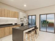 Casa Estilo sobrado na planta à venda com 3 quartos,...