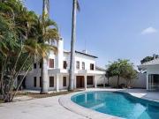 Casa excelente em Carapicuíba!